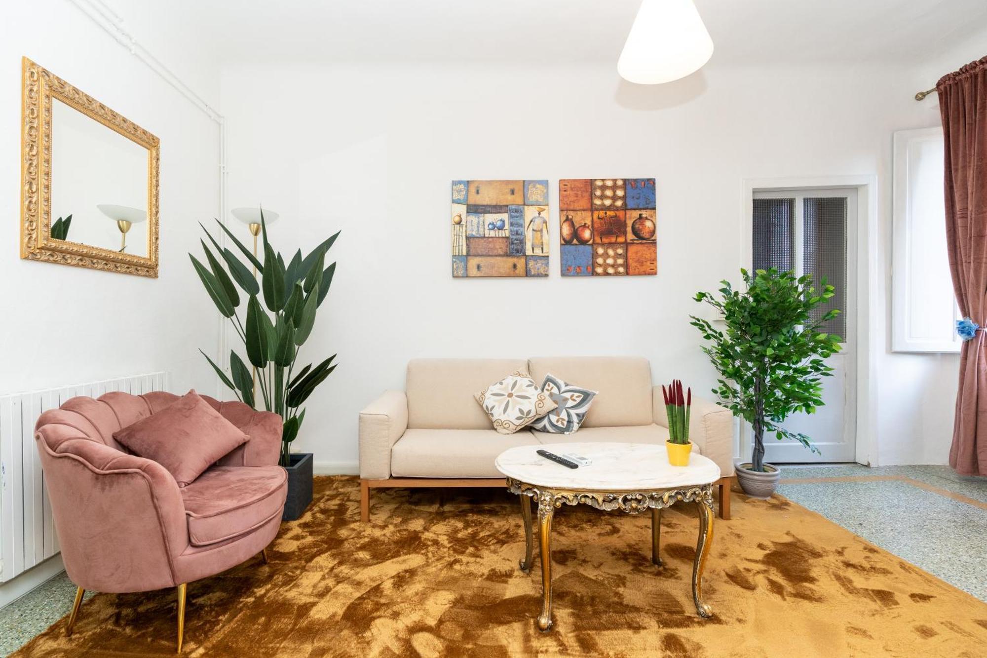Historic Apt In The Center Of Lucca With Balcony Apartment Luaran gambar